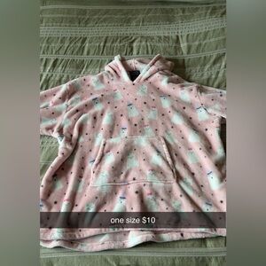 Women's Pink Hooded Robe with Star Pattern